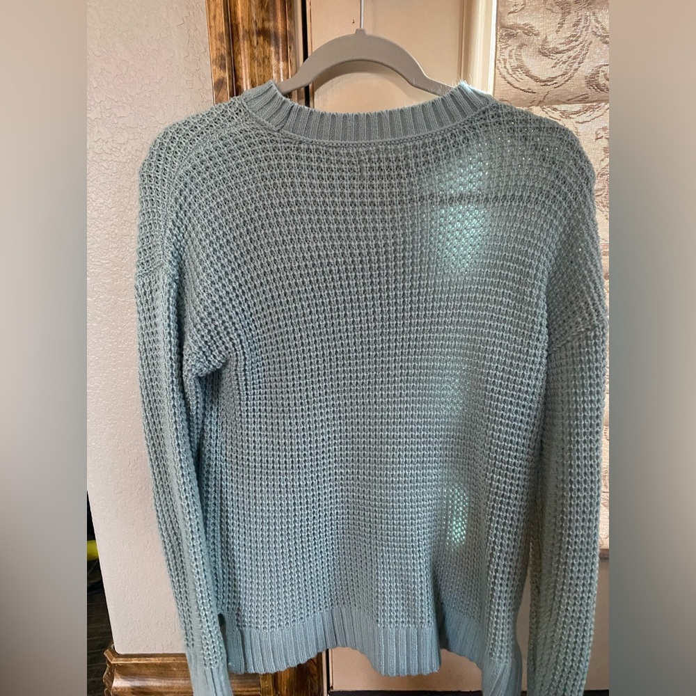 Cute knitted sweater!